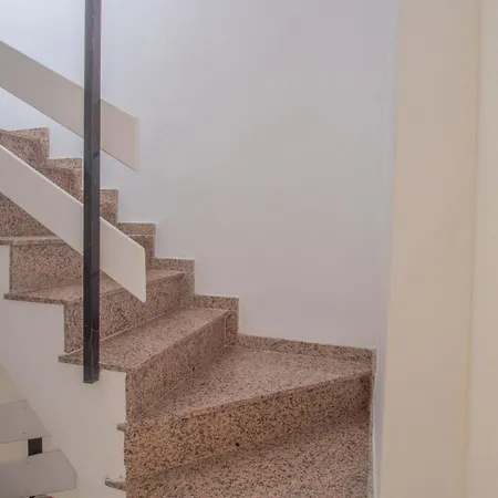 Pet Friendly In בית נופש