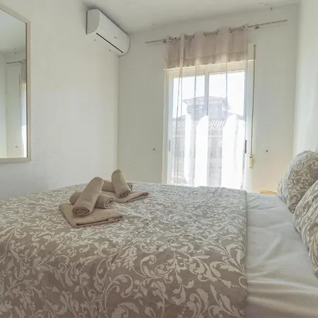 Pet Friendly In בית נופש *